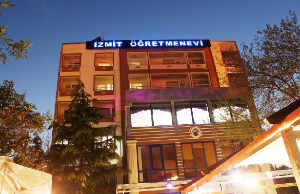 kocaeli-izmit-öğretmenevi-oteli-konaklama-ulaşım-iletişim-fiyatlar-adres-telefon